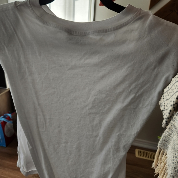 Babaton med shoulder pad T shirt - Picture 3 of 4